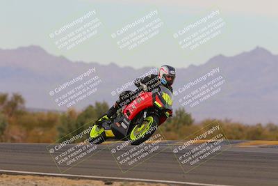 media/Dec-17-2022-SoCal Trackdays (Sat) [[224abd9271]]/Turn 9 Side (245pm)/